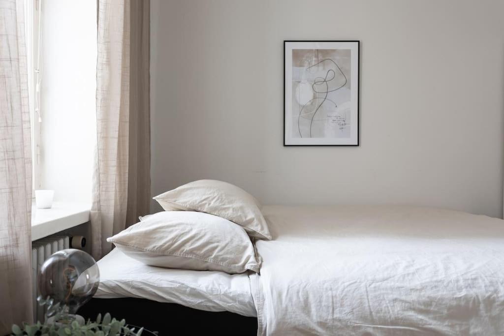 Kodikas Huoneisto Helsingin Keskustassa Apartamento Helsinki Exterior foto
