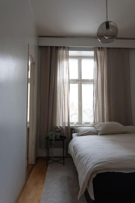 Kodikas Huoneisto Helsingin Keskustassa Apartamento Helsinki Exterior foto